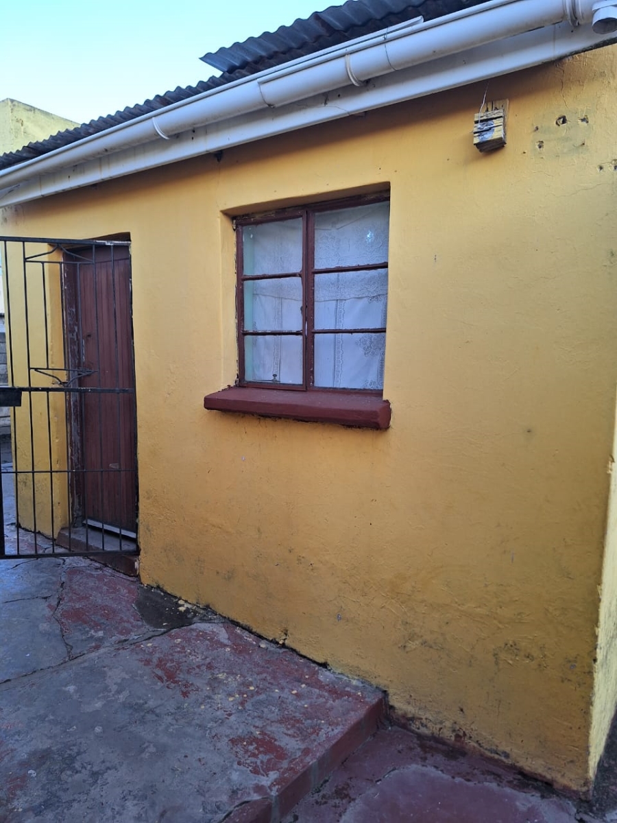 5 Bedroom Property for Sale in Mdantsane Nu 2 Eastern Cape